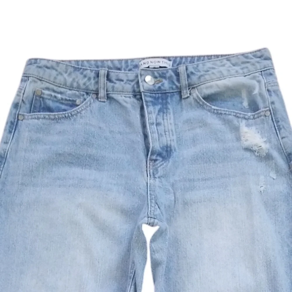 And Now This Women's Distressed Button Fly High Rise Straight Crop Jeans Size 28 - Picture 3 of 13